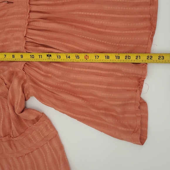 Charmed Hearts NWT Deconstructed Peasant Blouse Women's sz. M - Picture 8 of 9